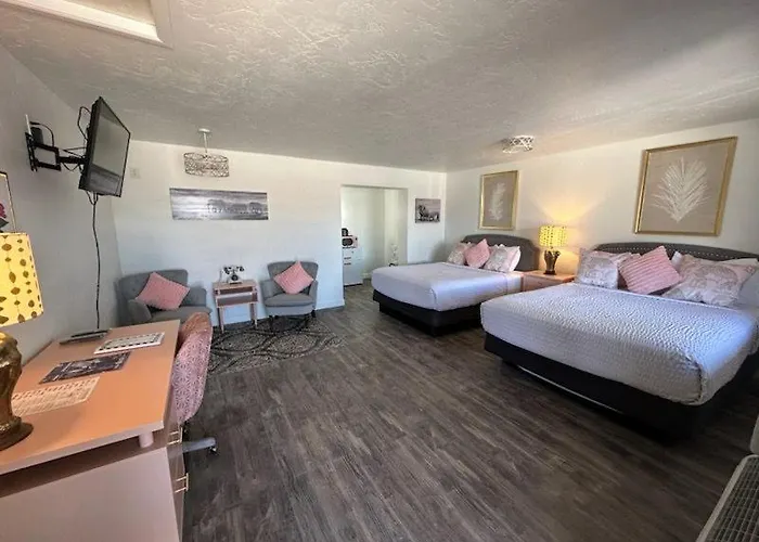 Hotel Reeds 3*
